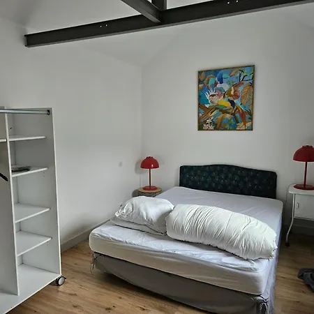 Deux Maisons Reunis Par Le Jardin Et Sa De Plage, A 8min A Pieds Des Plages Et De L'ocean Holiday home Batz-sur-Mer