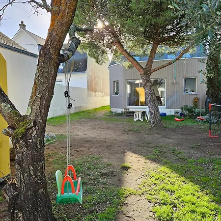 Deux Maisons Reunis Par Le Jardin Et Sa De Plage, A 8min A Pieds Des Plages Et De L'ocean بيت للعطل باتز سور مير