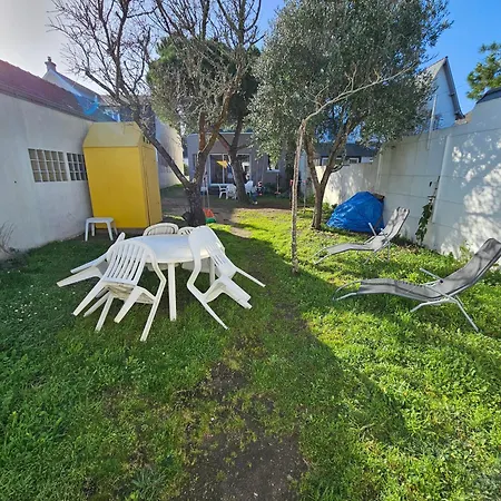 Deux Maisons Reunis Par Le Jardin Et Sa De Plage, A 8min A Pieds Des Plages Et De L'ocean بيت للعطل *
