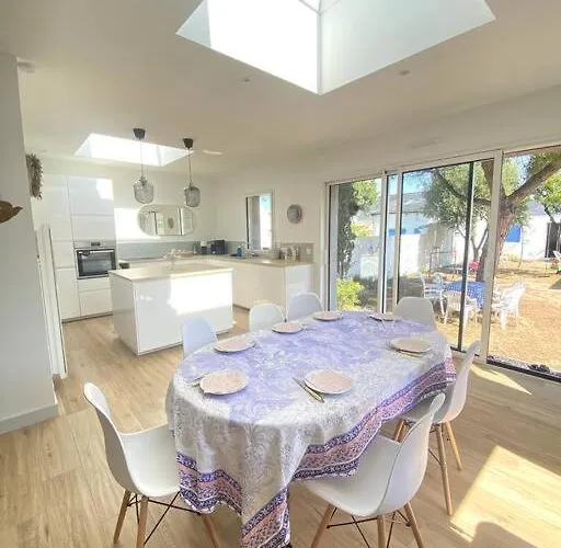 펜션 Deux Maisons Reunis Par Le Jardin Et Sa De Plage, A 8min A Pieds Des Plages Et De L'ocean 바츠 쉬르 메르